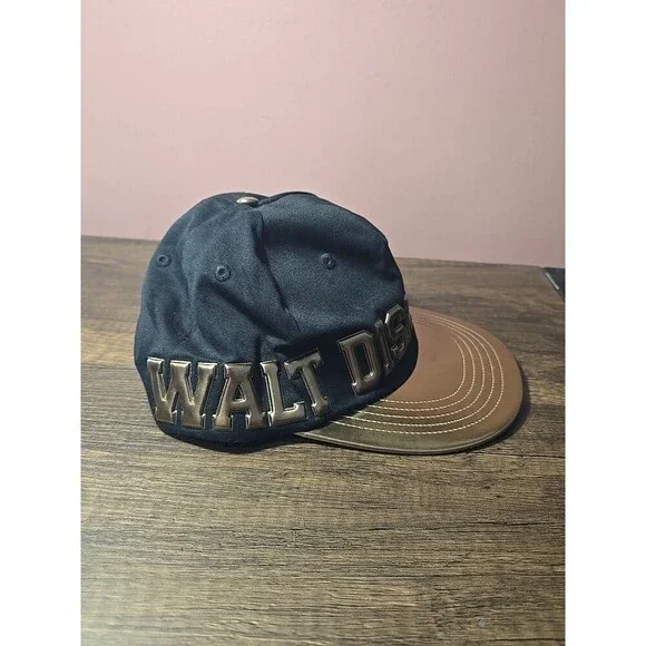 Disney Parks WALT DISNEY WORLD BASE BALL HAT Black Gold Cap Metallic Snap Back - Picture 3 of 4